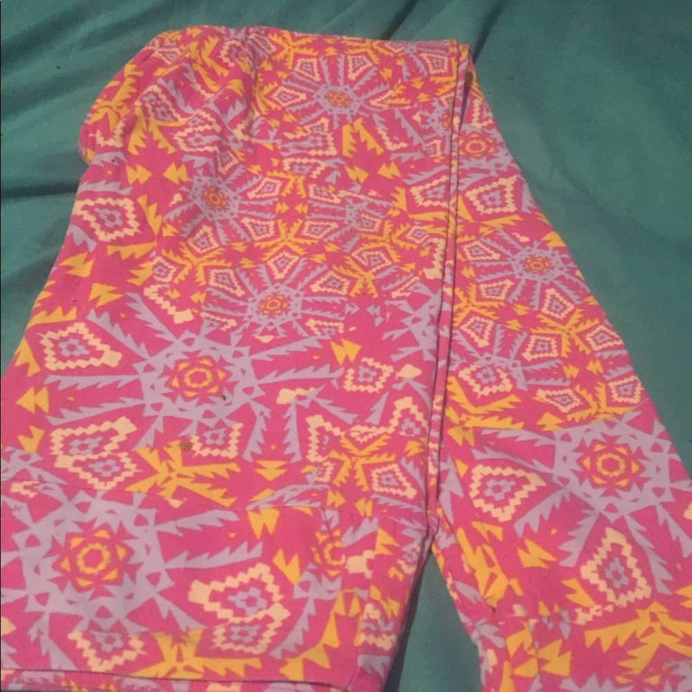 Lularoe leggings size tc. Brand new